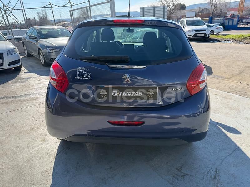 Usado Peugeot 208 Active 82 CV (60 kW) 2014 Azul Utilitario