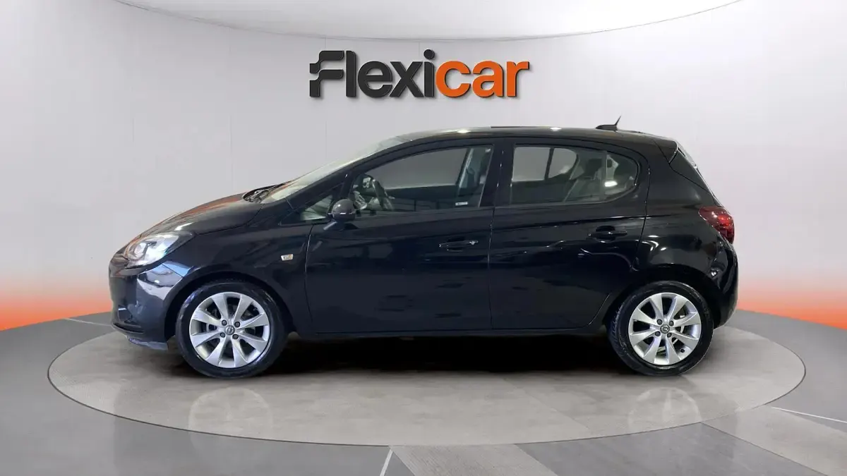 Usado Opel Corsa Business 90 CV (66 kW) 2017 Negro Utilitario