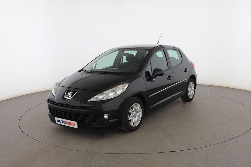 Negro Usado 2013 Peugeot 207 Utilitario | 6599 € (Precio justo) - Imagen 1/3