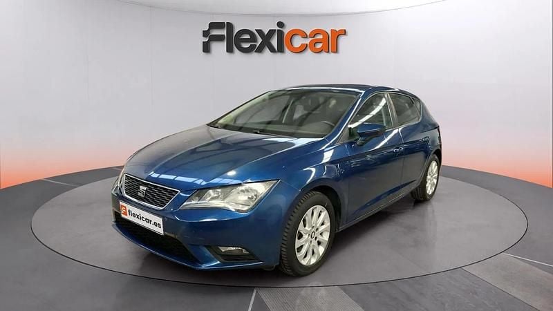 Usado Seat Leon CONNECT 110 CV (80 kW) 2016 Azul Berlina