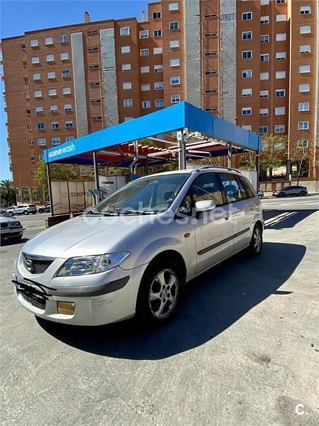 Usado Mazda Premacy Exclusive 90 CV (66 kW) 2002 Gris / plata Monovolumen