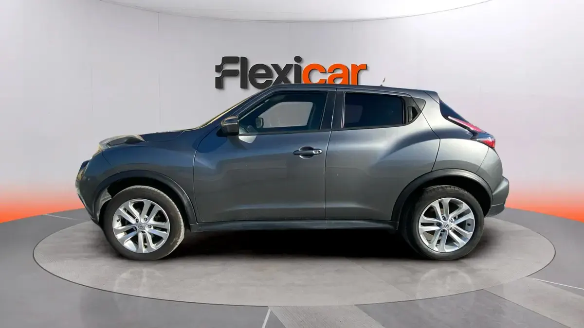 Usado Nissan Juke Acenta 110 CV (80 kW) 2017 Gris SUV