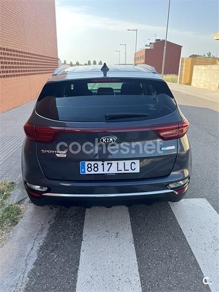 Gris / plata Usado 2020 Kia Sportage SUV | 15.700 € - Imagen 1/3