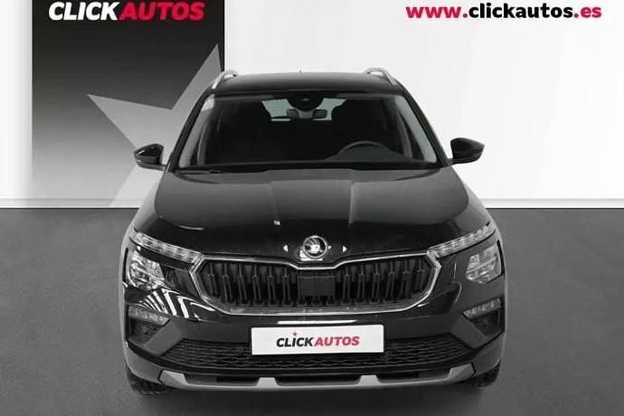 Usado Skoda Kamiq Selection 115 CV (84 kW) 2025 Rojo SUV