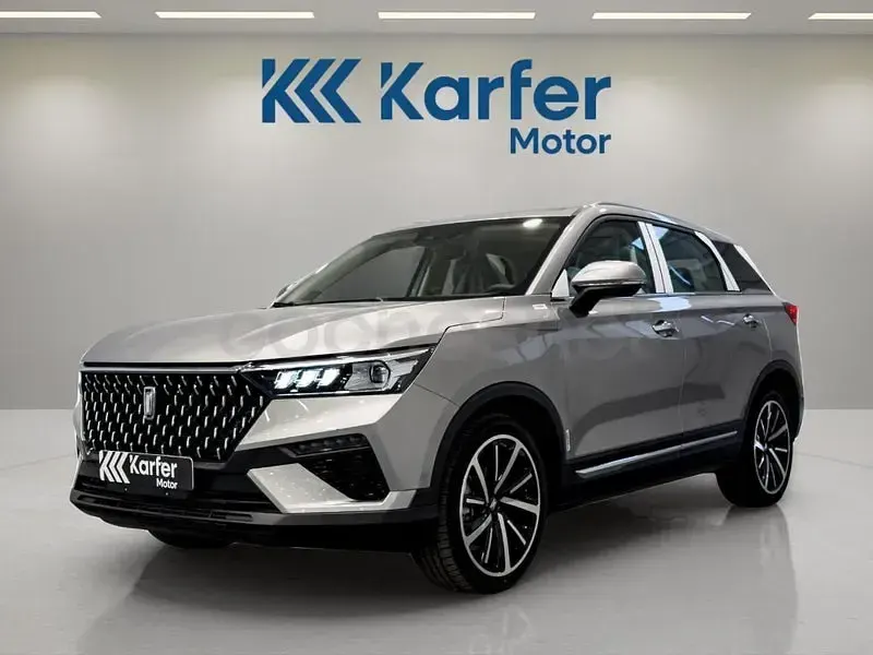 Nuevo Bestune T77 160 CV (117 kW) 2026 Rojo SUV