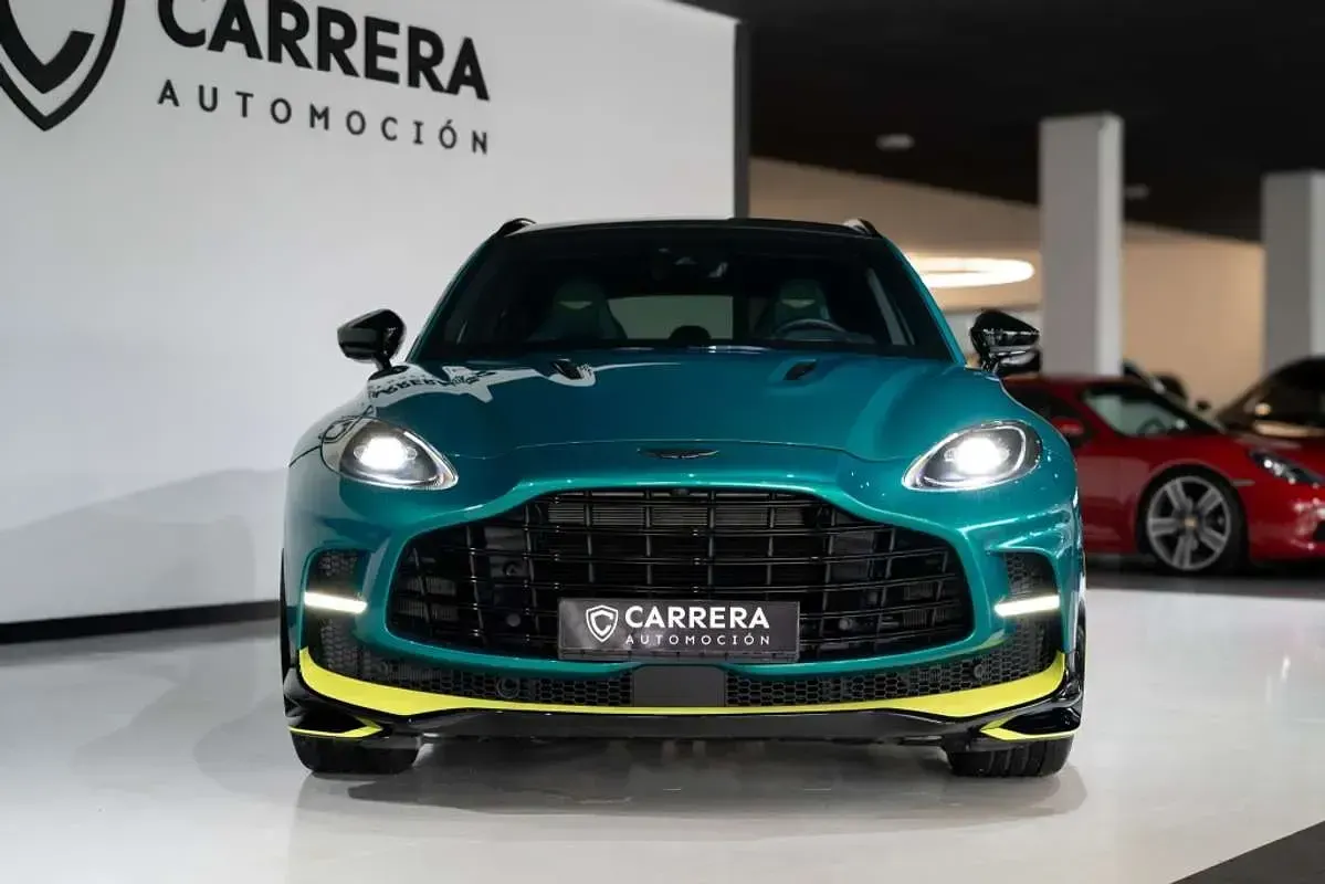 Usado Aston Martin DBX 707 707 CV (519 kW) 2024 Verde SUV