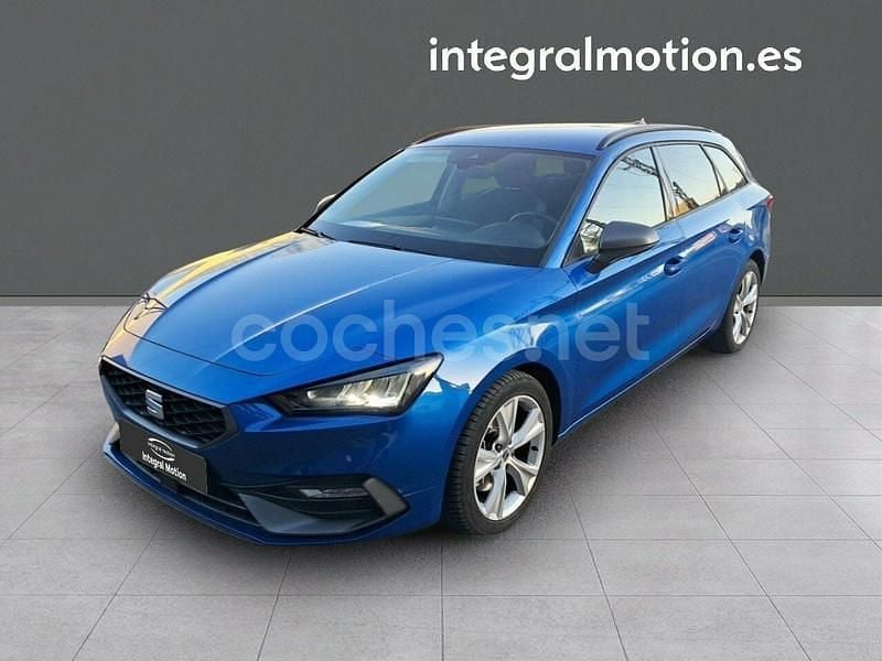 Azul Usado 2024 Seat Leon FR Utilitario | 26.900 € (Un poco caro) - Imagen 1/4