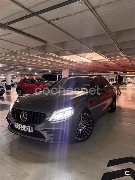 Usado Mercedes C220 170 CV (125 kW) 2018 Gris / plata Berlina