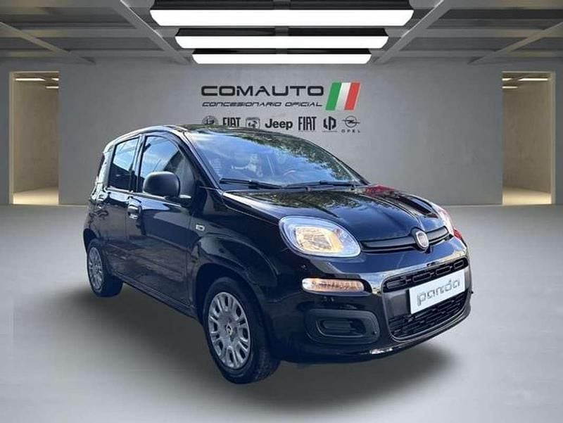 Nieuw Fiat Panda Icon 71 PK (52 kW) 2025 Zwart Sedan