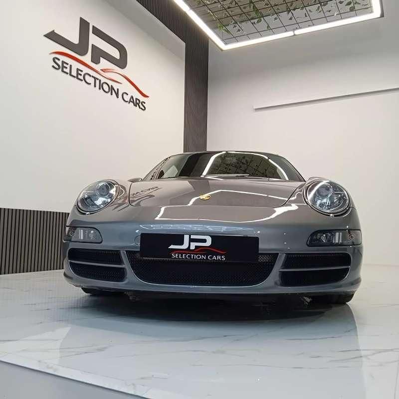 Usado Porsche 911 Carrera 325 CV (239 kW) 2005 Gris Coupe