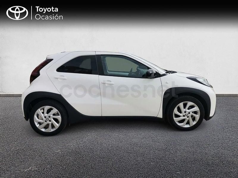 Brugt Toyota Aygo X Play 72 HK (52 kW) 2024 Hvid SUV