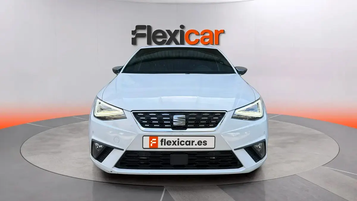 Usado Seat Ibiza 116 CV (85 kW) 2024 Blanco Utilitario
