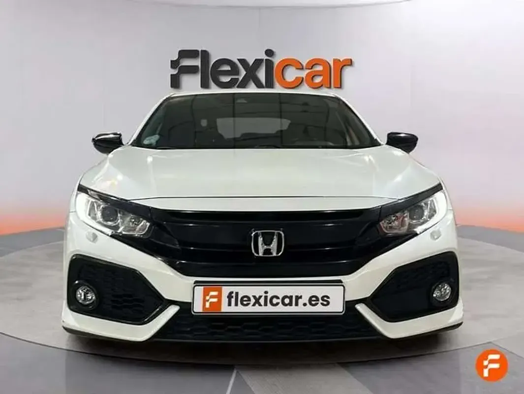 Usado Honda Civic Elegance 126 CV (92 kW) 2019 Blanco Utilitario