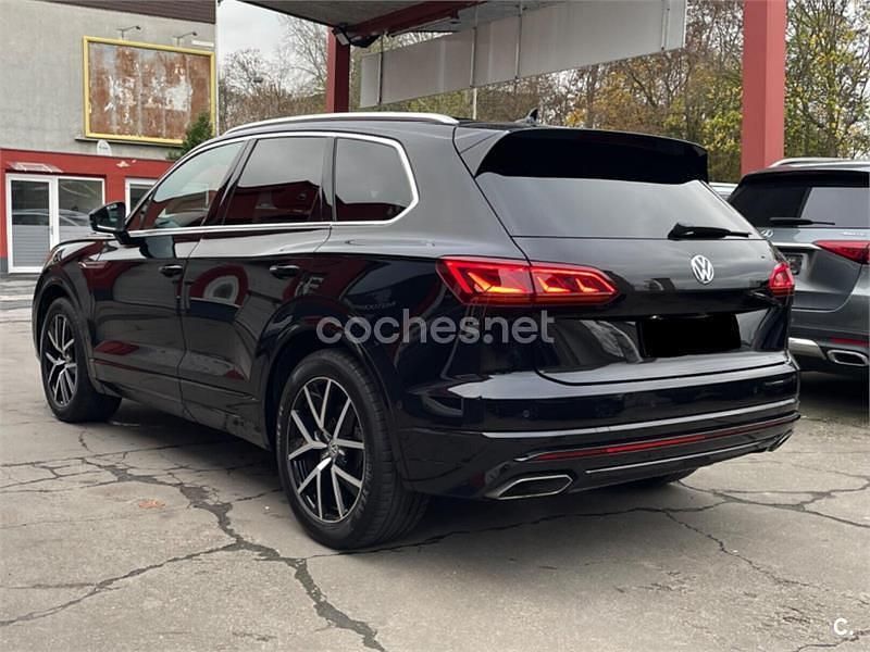 Usado VW Touareg 204 CV (150 kW) 2018 Negro SUV