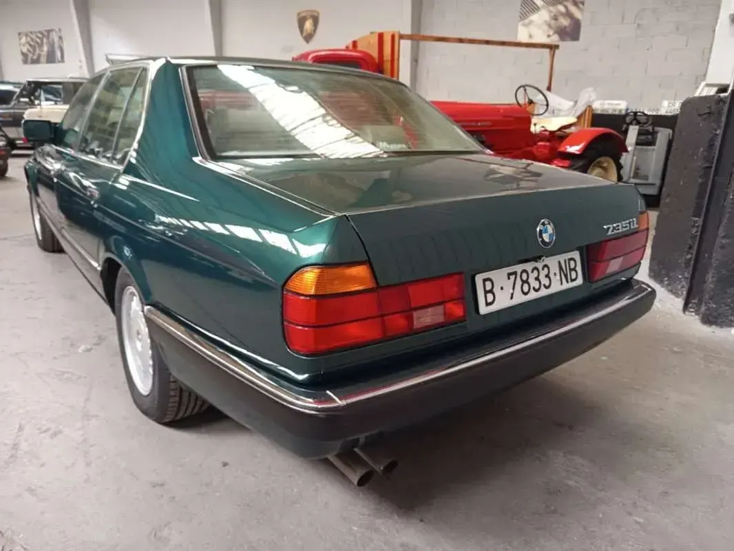 Usado BMW 735 211 CV (155 kW) 1990 Verde Berlina