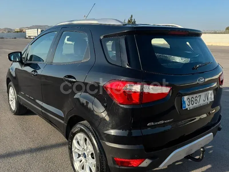 Usado Ford Ecosport Titanium 95 CV (69 kW) 2017 Negro SUV