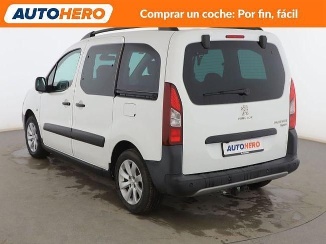 Usado Peugeot Partner Outdoor 120 CV (88 kW) 2018 Blanco Monovolumen