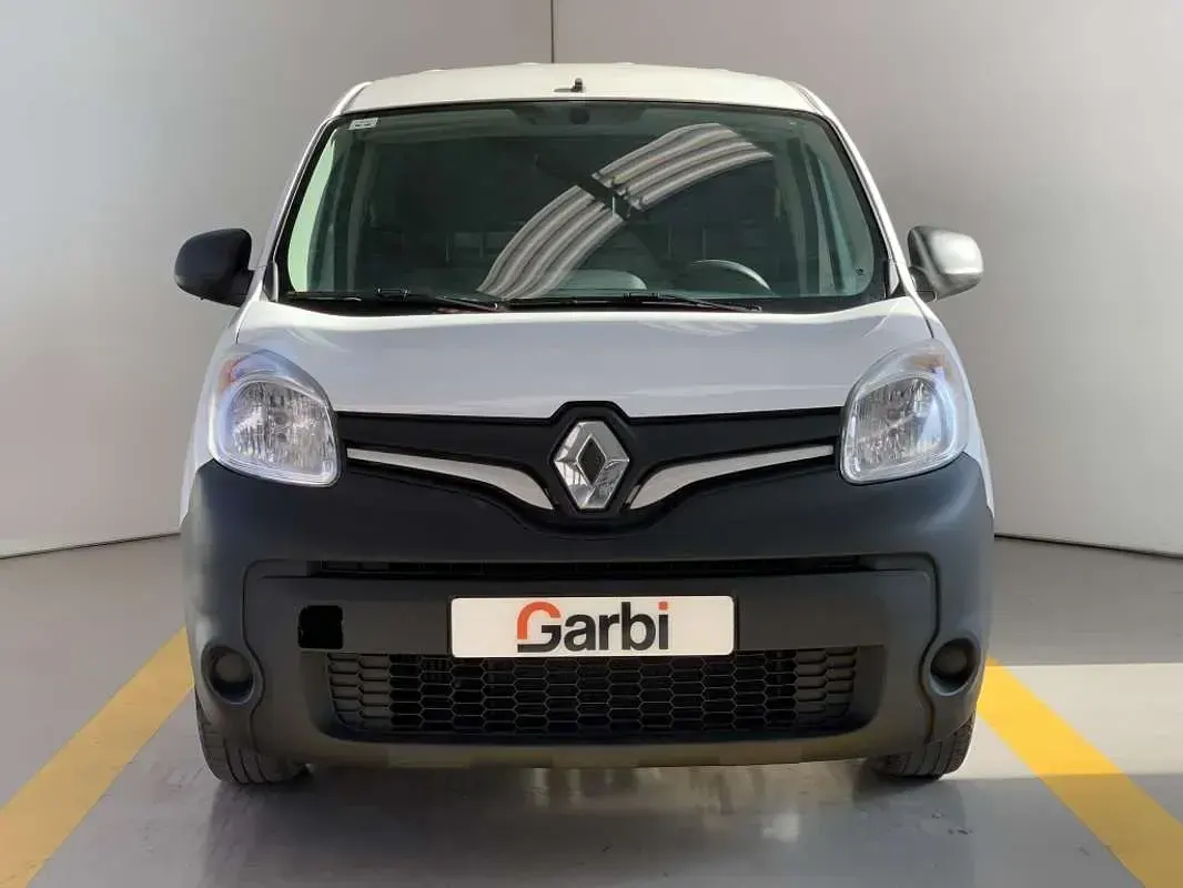 Usado Renault Kangoo 75 CV (55 kW) 2019 Blanco Monovolumen