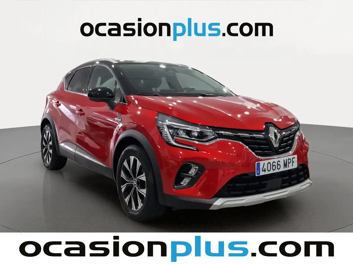 Usado Renault Captur Techno 91 CV (66 kW) 2024 Rojo SUV
