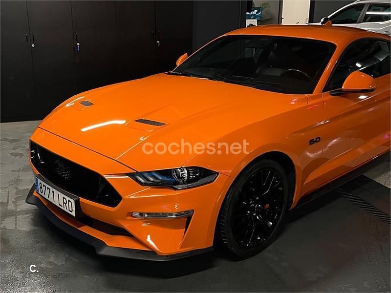 Usado Ford Mustang GT 450 CV (330 kW) 2021 Naranja Coupe