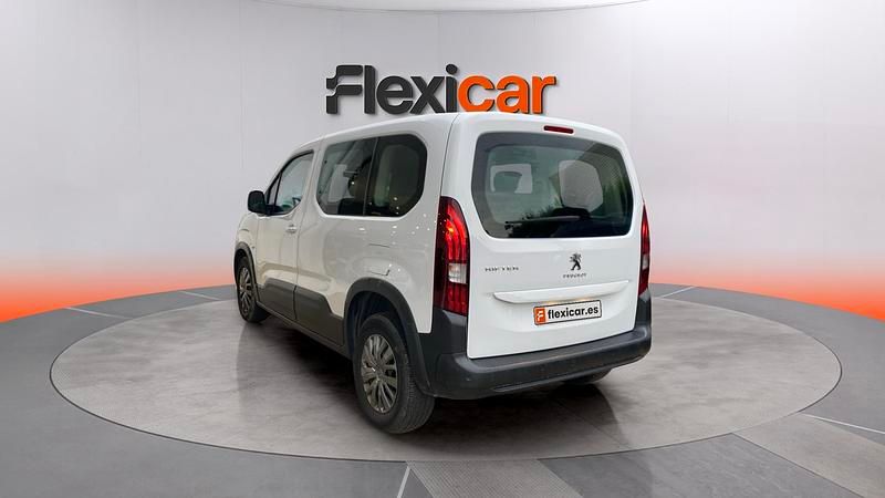 Usado Peugeot Rifter Active 102 CV (75 kW) 2023 Gris Monovolumen