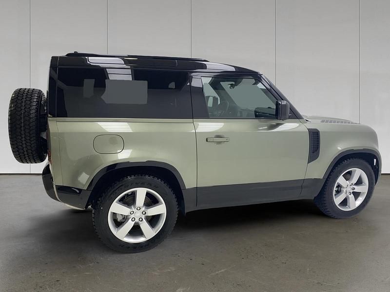 Usado Land Rover Defender SE Dynamic 249 CV (183 kW) 2025 Pangea green SUV