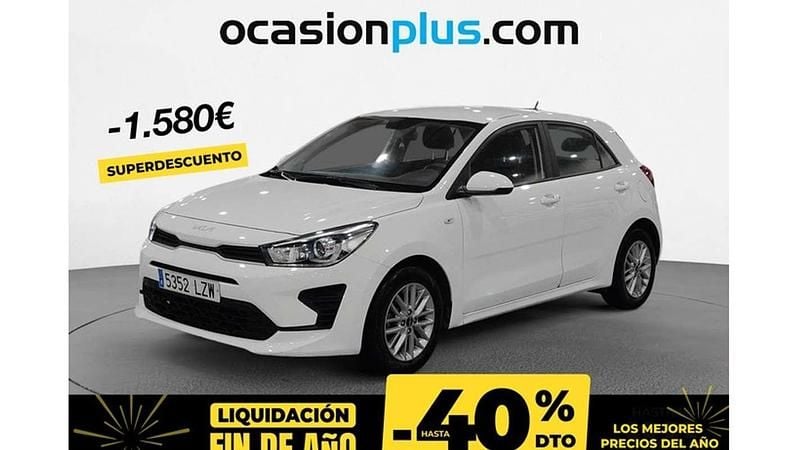 Blanco Usado 2022 Kia Rio Utilitario | 10.810 € (Precio justo) - Imagen 1/4
