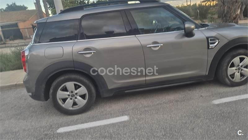 Usado Mini Cooper D Countryman 150 CV (110 kW) 2018 Beige SUV