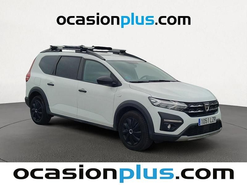 Usado Dacia Jogger Essentiel 100 CV (73 kW) 2022 Blanco Monovolumen
