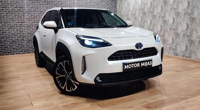 Blanco Usado 2022 Toyota Yaris Cross Style SUV | 23.900 € (Precio justo) - Imagen 1/4