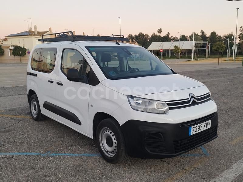 Blanco Usado 2019 Citroën Berlingo Live Monovolumen | 9999 € (Precio justo) - Imagen 1/4