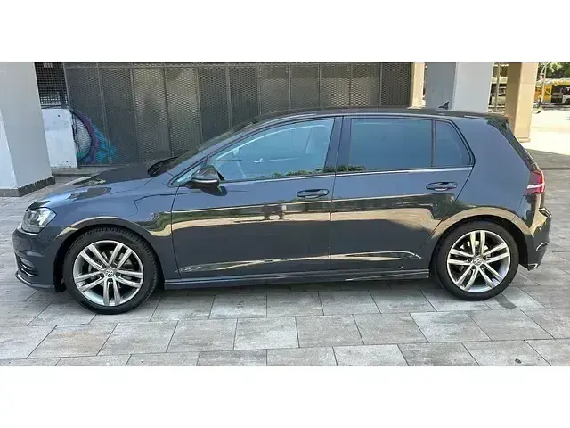 Usado VW Golf VII Sportline 150 CV (110 kW) 2017 Gris Utilitario