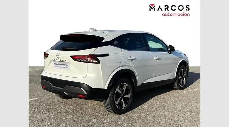 Usado Nissan Qashqai N-Connecta 140 CV (102 kW) 2023 White pear SUV