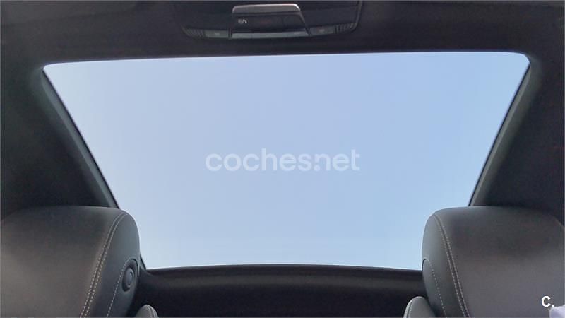 Usado Mercedes C220 194 CV (142 kW) 2020 Gris / plata Coupe