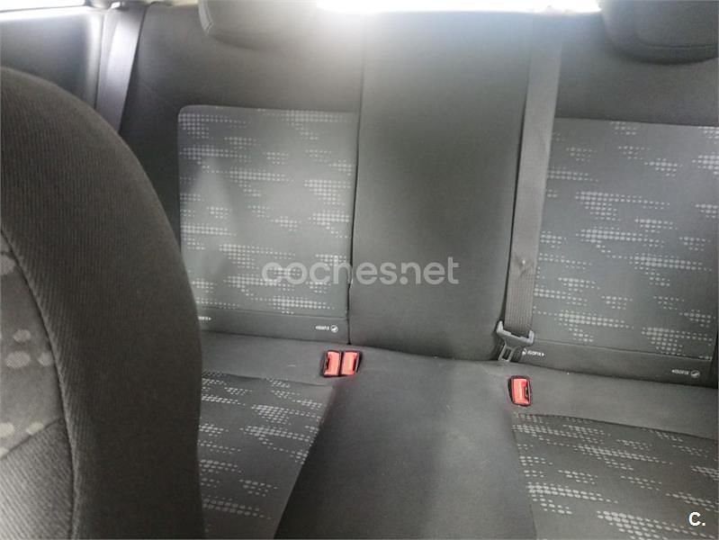 Usado Opel Corsa 85 CV (62 kW) 2012 Gris / plata Utilitario