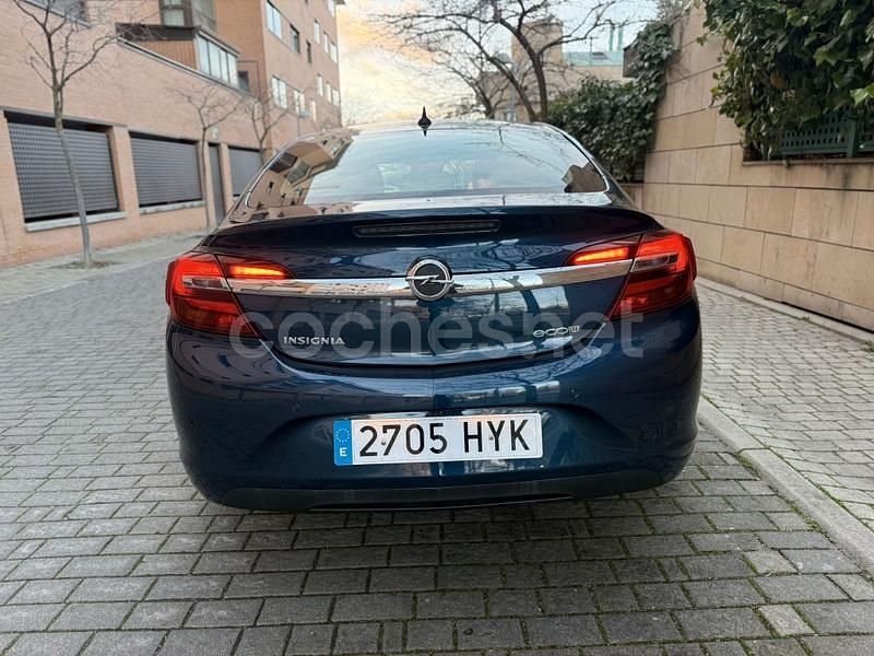 Usado Opel Insignia Excellence 140 CV (102 kW) 2014 Azul Berlina