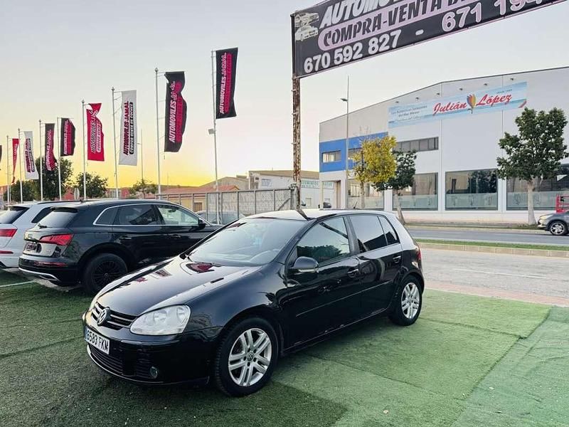 Usado VW Golf Plus Cross 105 CV (77 kW) 2007 Negro Monovolumen