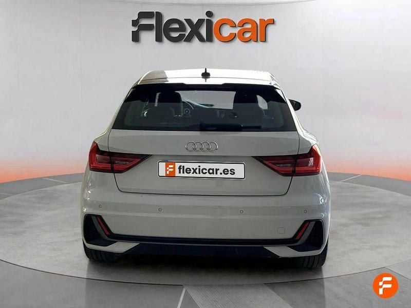 Usado Audi A1 116 CV (85 kW) 2020 Blanco Utilitario