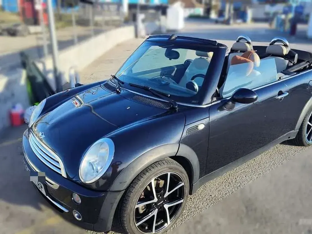 Usado Mini Cooper Cabriolet 116 CV (85 kW) 2007 Negro Descapotable