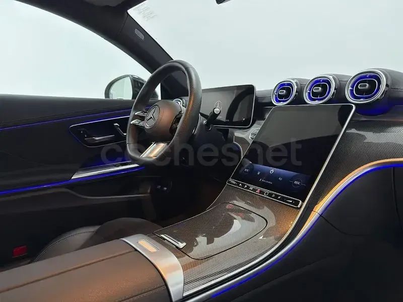 Usado Mercedes CLE300 313 CV (230 kW) 2025 Gris / plata Coupe