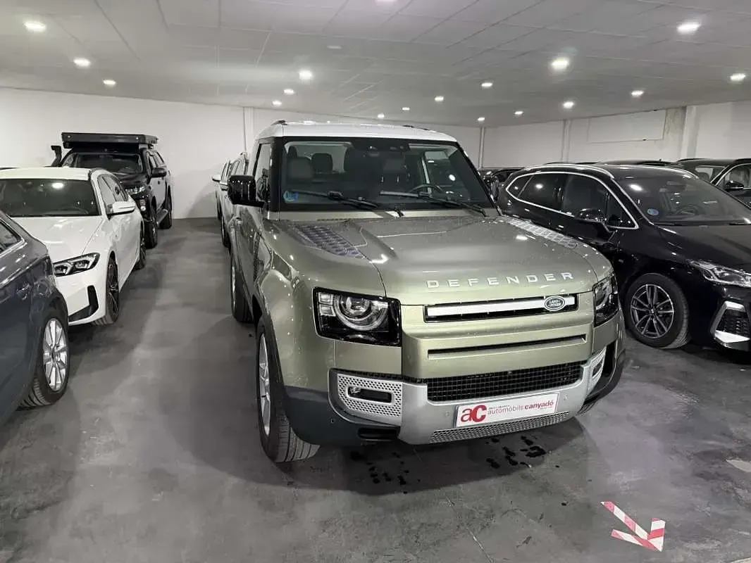 Usado Land Rover Defender SE 249 CV (183 kW) 2022 Verde SUV