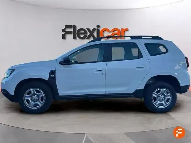Usado Dacia Duster Comfort 115 CV (84 kW) 2021 Blanco SUV