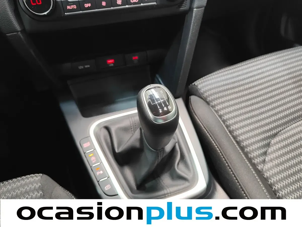 Usado Kia XCeed 160 CV (117 kW) 2023 Blanco SUV