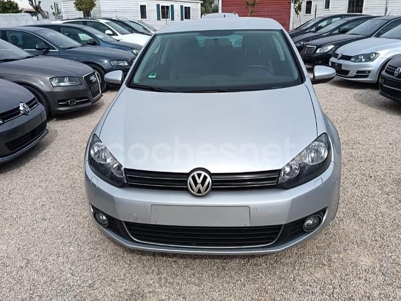 Gris / plata Usado 2009 VW Golf VI Highline Berlina | 7500 € (Precio justo) - Imagen 1/4