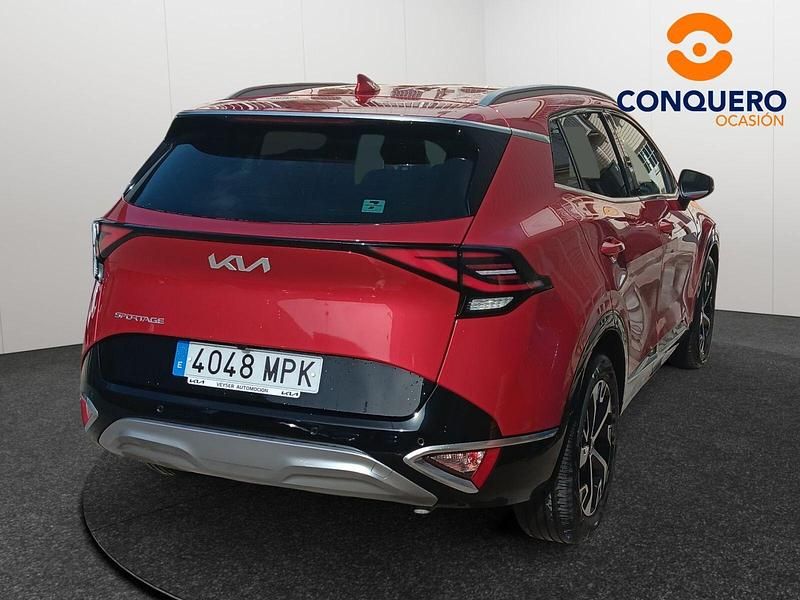 Usado Kia Sportage 150 CV (110 kW) 2024 Rojo SUV