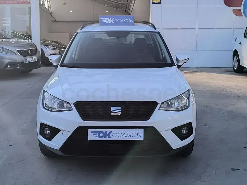 Usado Seat Arona Style 95 CV (69 kW) 2020 Blanco SUV