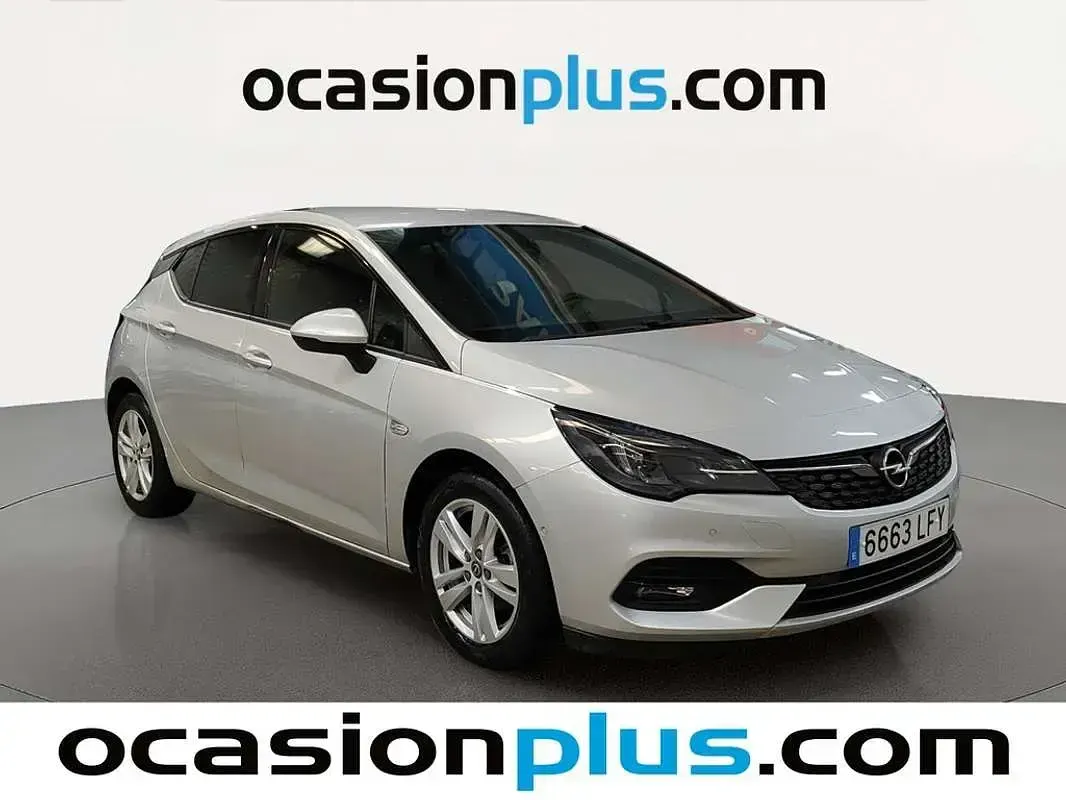 Usado Opel Astra GS Line 110 CV (80 kW) 2020 Gris Utilitario