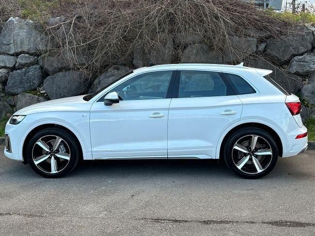 Usado Audi Q5 S-line plus 163 CV (119 kW) 2022 Blanco SUV