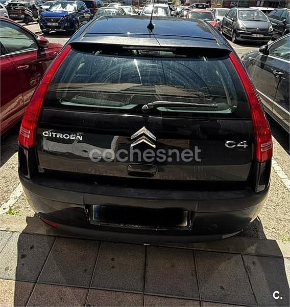 Usado Citroën C4 90 CV (66 kW) 2008 Negro Berlina