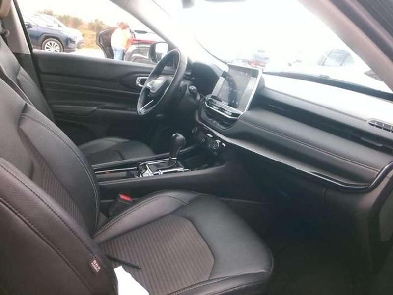 Usado Jeep Compass Limited 190 CV (139 kW) 2022 Negro SUV